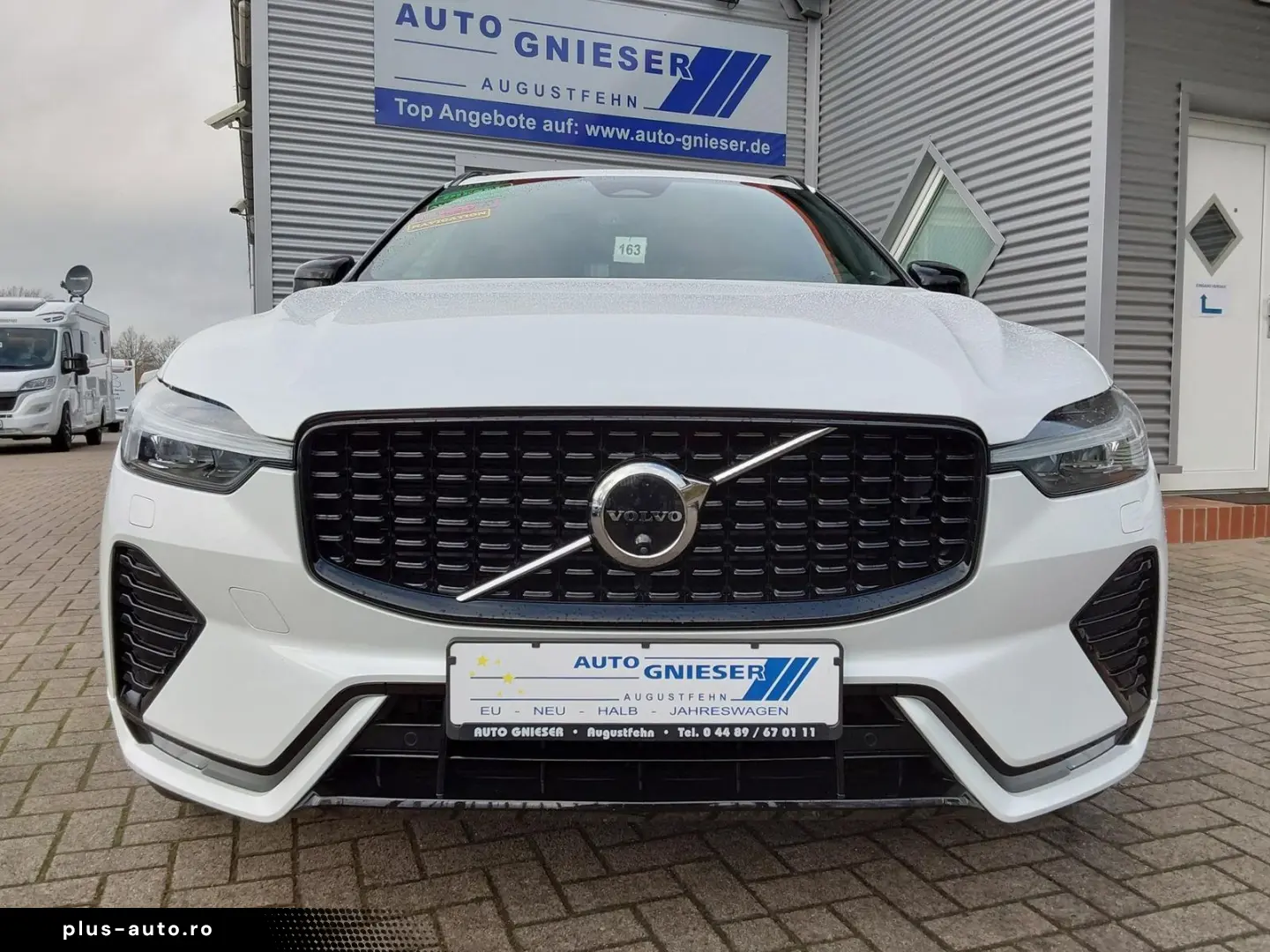 VOLVO XC60 B4 D AWD Plus Dark ACC LED SHZ PDC NAV K...