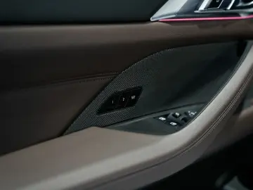 BMW M440 i xDrive Coupe