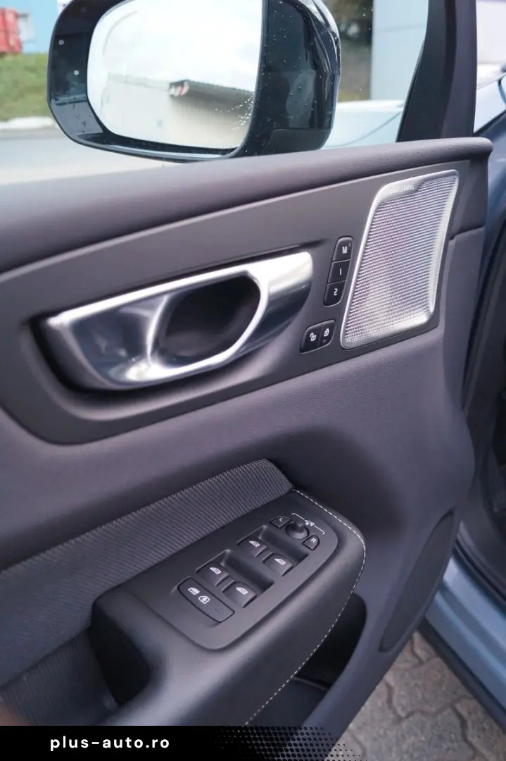 VOLVO XC60 T8 AWD Ultimate Dark Aut. Bow&Wilk AHK 360