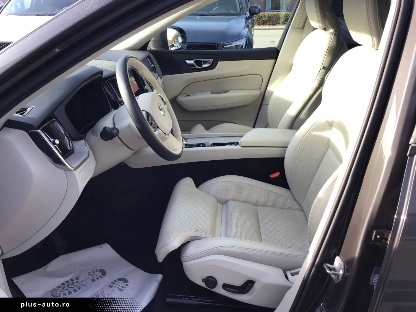 VOLVO XC60 T6 Inscription Plus Bright AWD Stdhzg. Cam