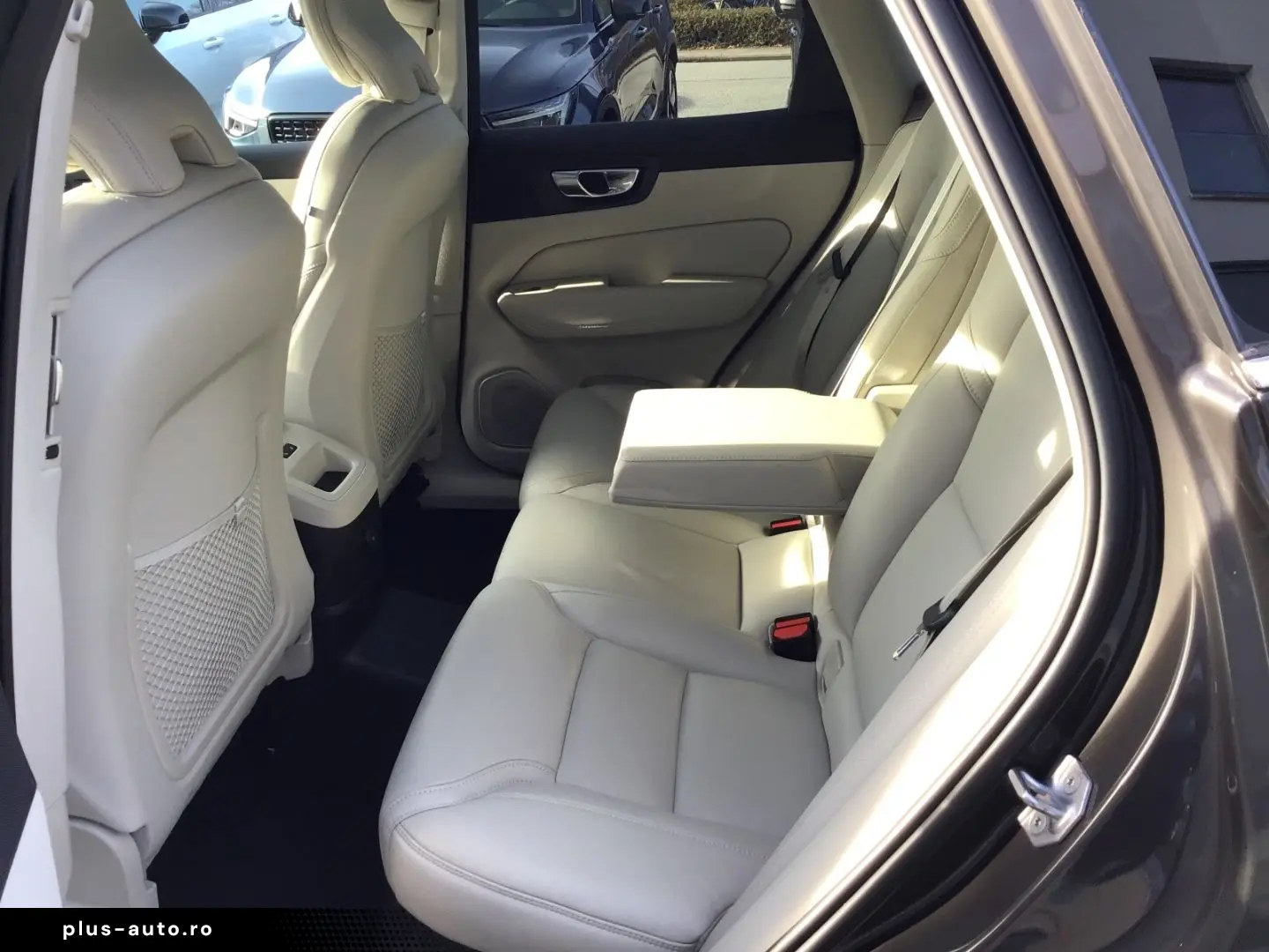 VOLVO XC60 T6 Inscription Plus Bright AWD Stdhzg. Cam