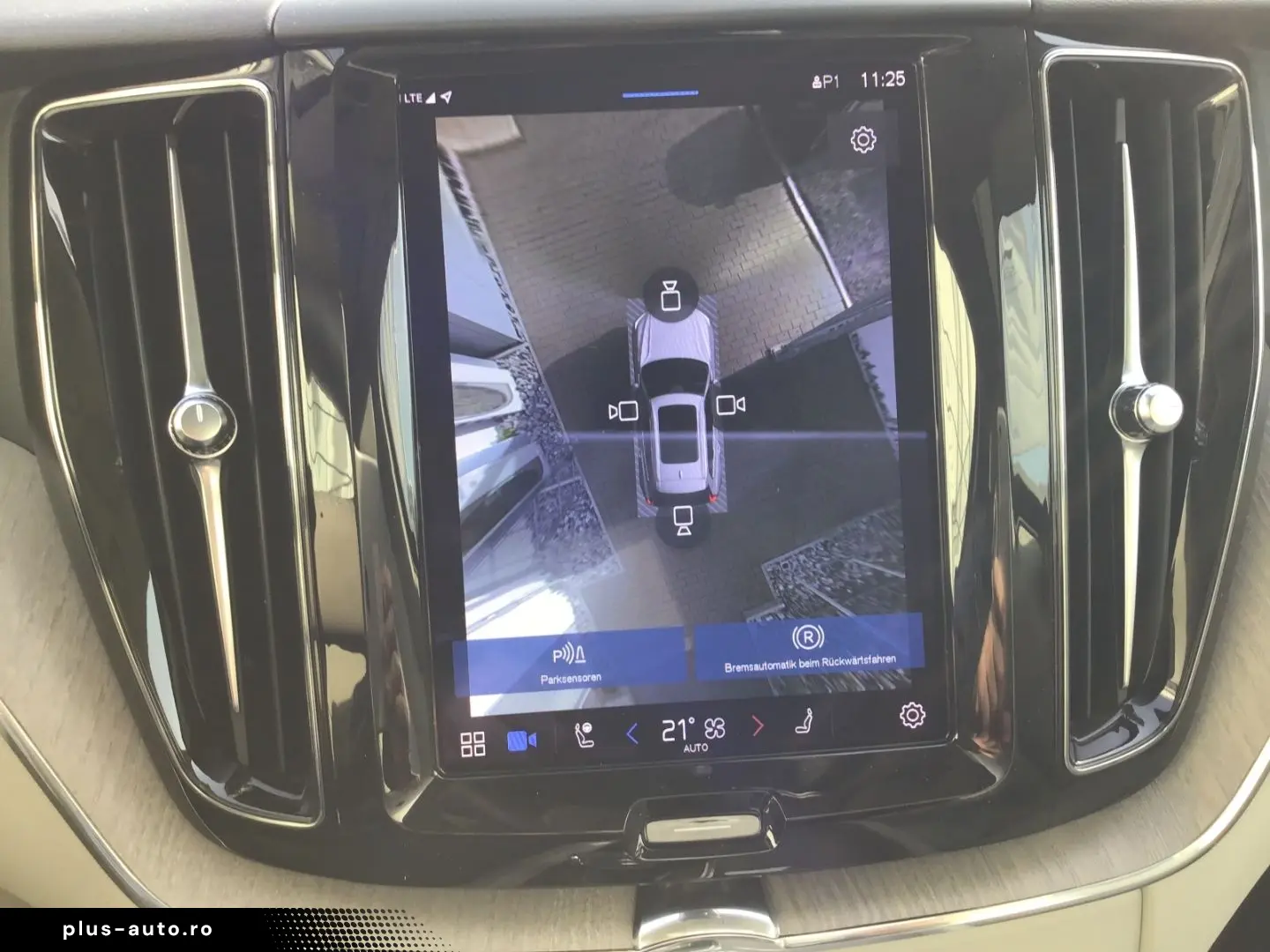 VOLVO XC60 T6 Inscription Plus Bright AWD Stdhzg. Cam