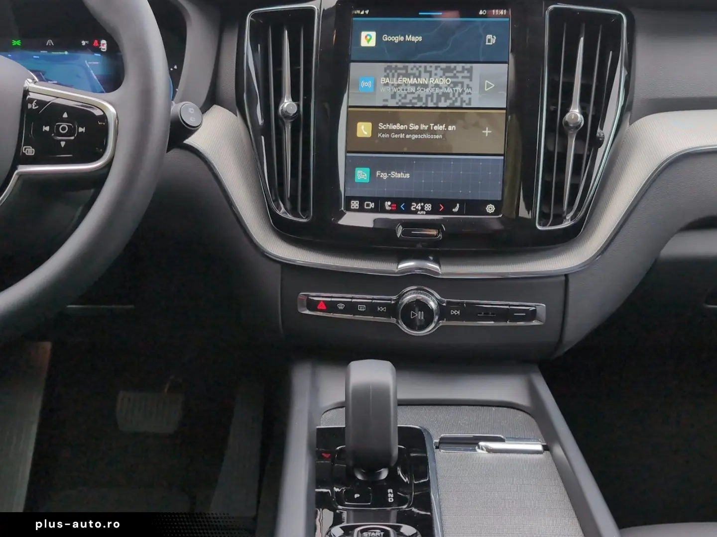 VOLVO XC60 B4 Diesel Plus Dark BLIS E-Sitze HarmanK