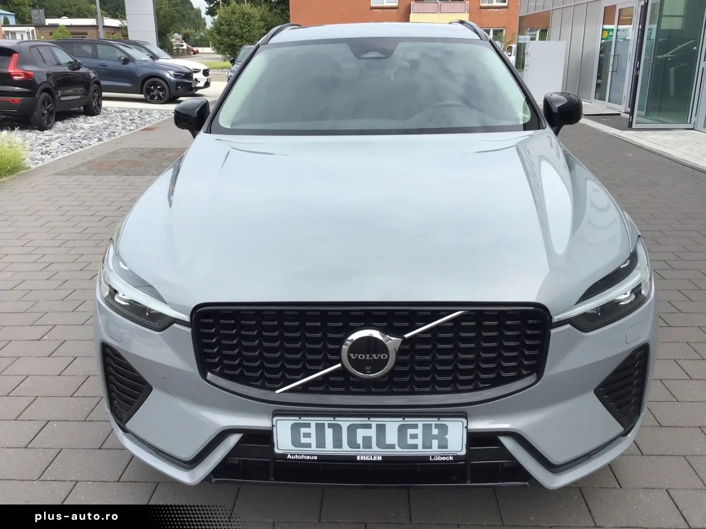 VOLVO XC60 B4 (Diesel) Plus Dark 360  Cam Navi Leder