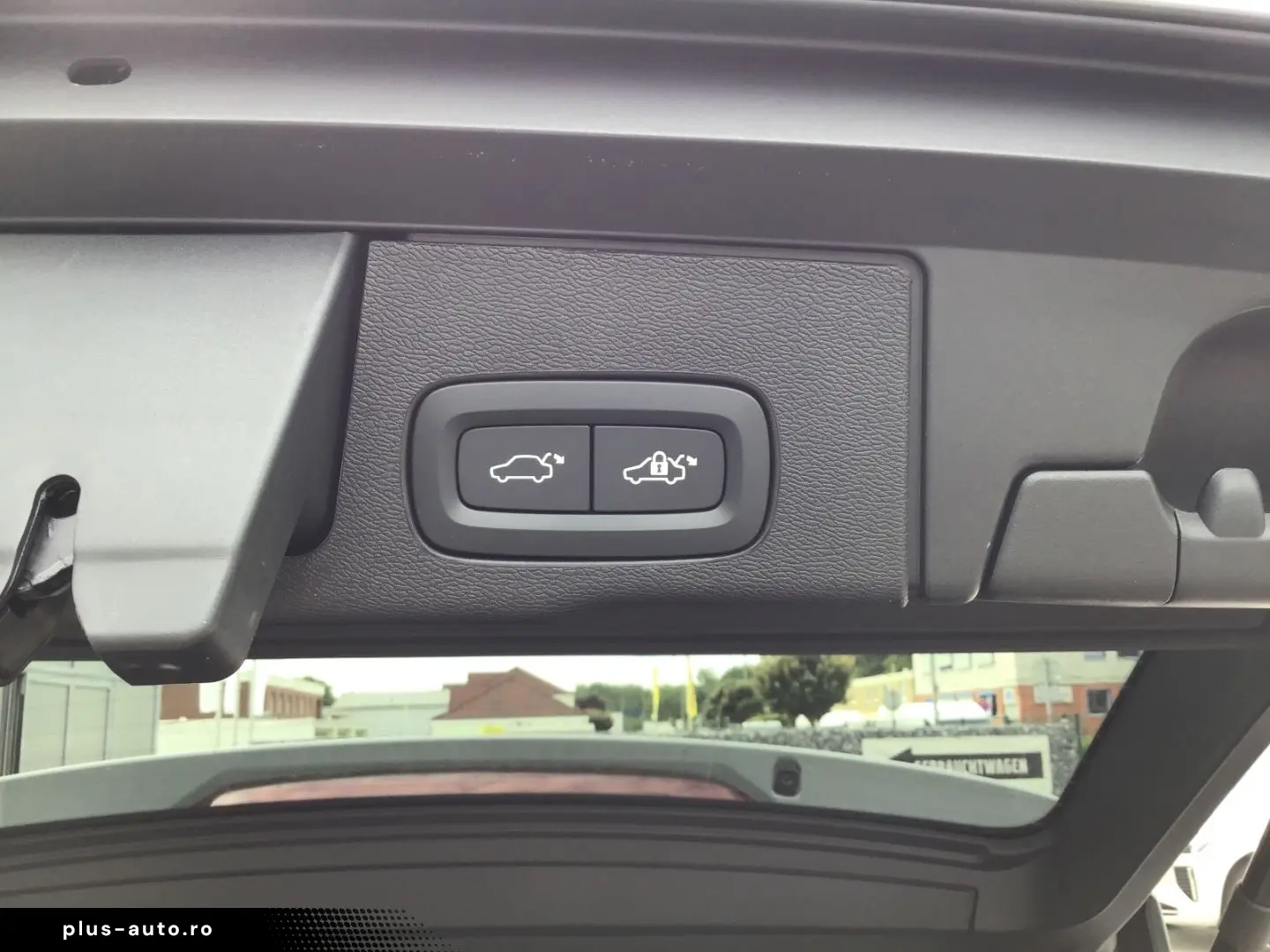 VOLVO XC60 B4 (Diesel) Plus Dark 360  Cam Navi Leder