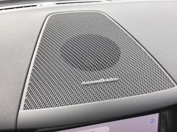 VOLVO XC60 B4 (Diesel) Plus Dark 360  Cam Navi Leder