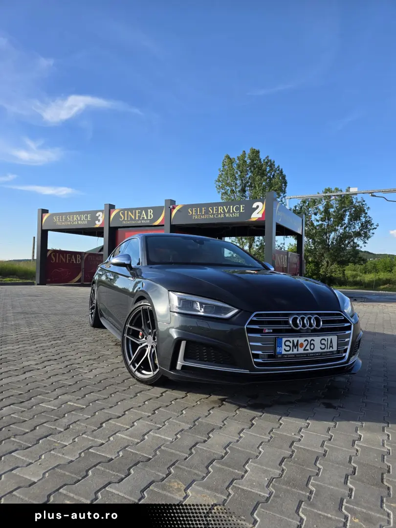 Audi S5