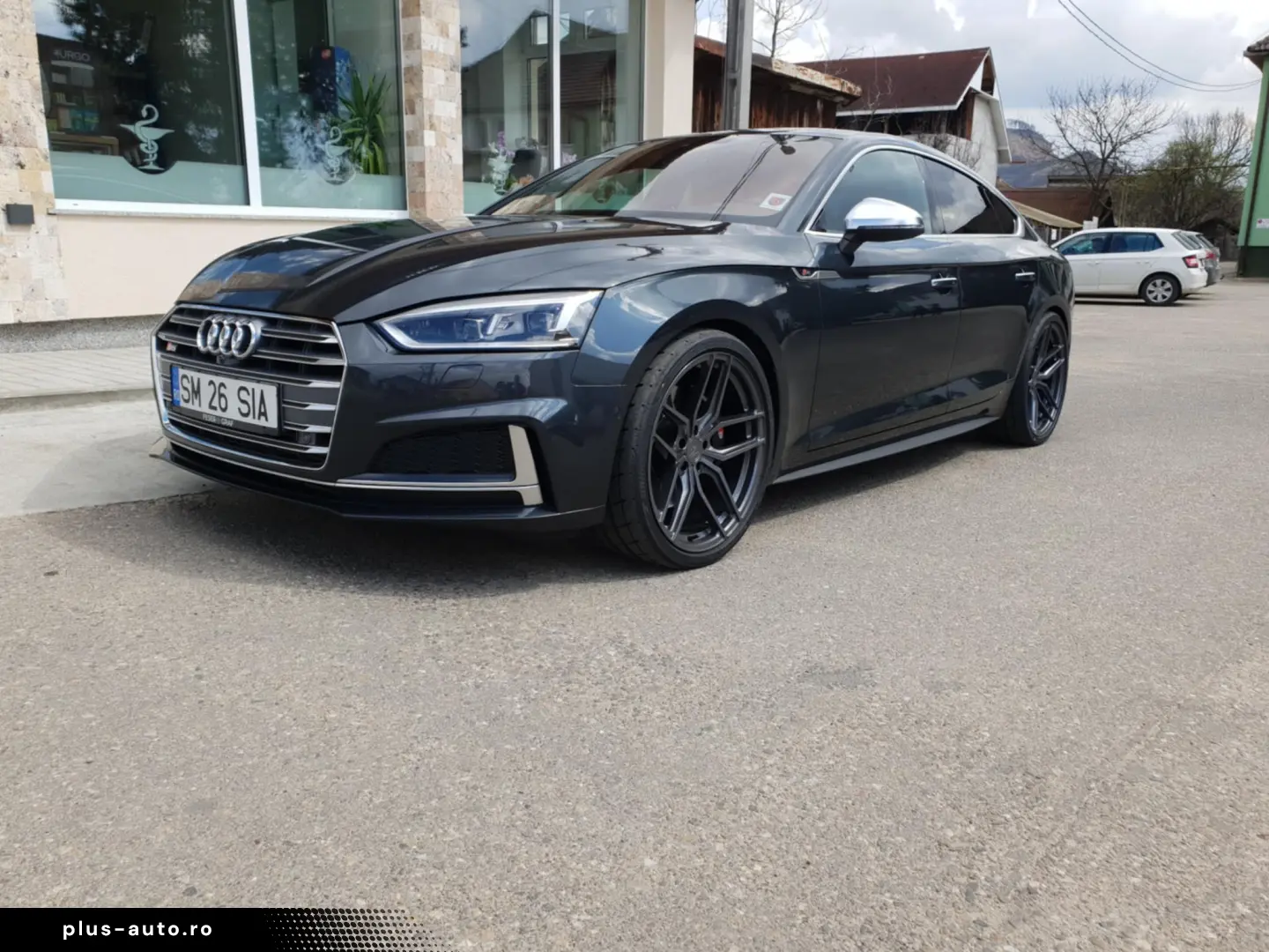 Audi S5