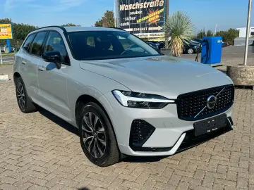 VOLVO XC 60 XC60 Plus Dark AWD