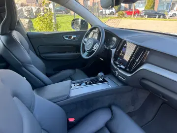 VOLVO XC 60 XC60 Plus Dark AWD