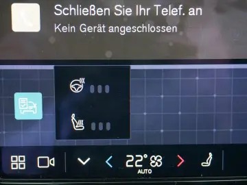 VOLVO XC60 Plus Black Edition AWD Pano ACC 360K 21Zoll