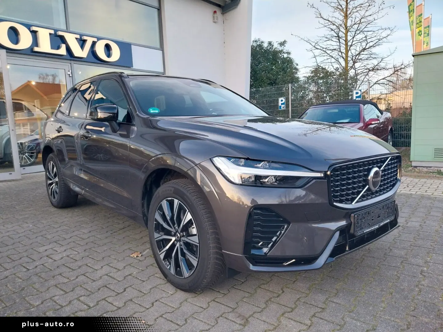 VOLVO XC60 B5 Plus Dark AWD
