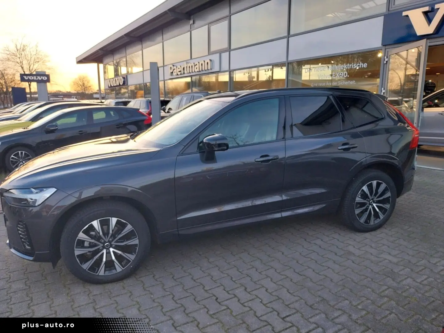 VOLVO XC60 B5 Plus Dark AWD