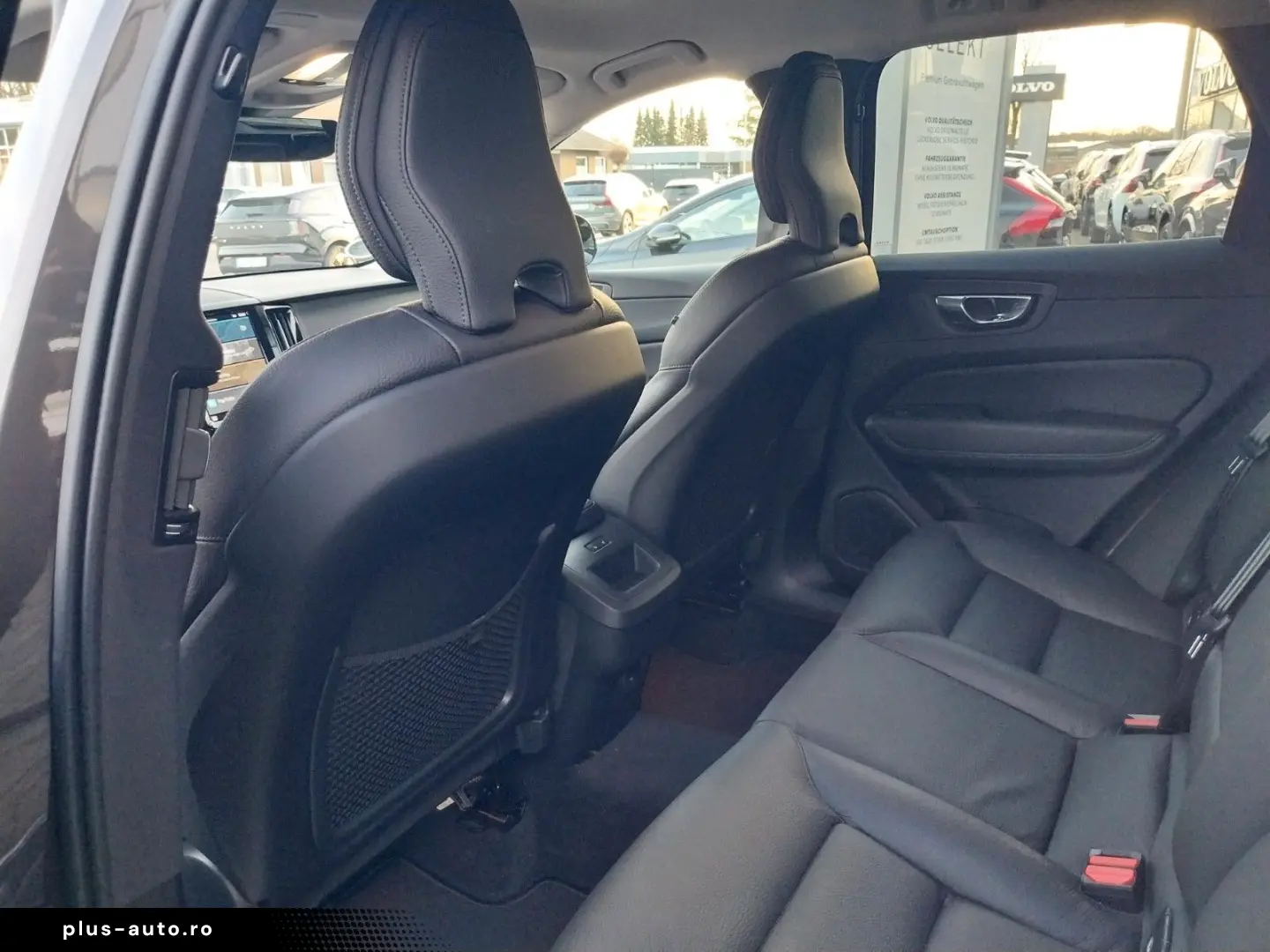 VOLVO XC60 B5 Plus Dark AWD