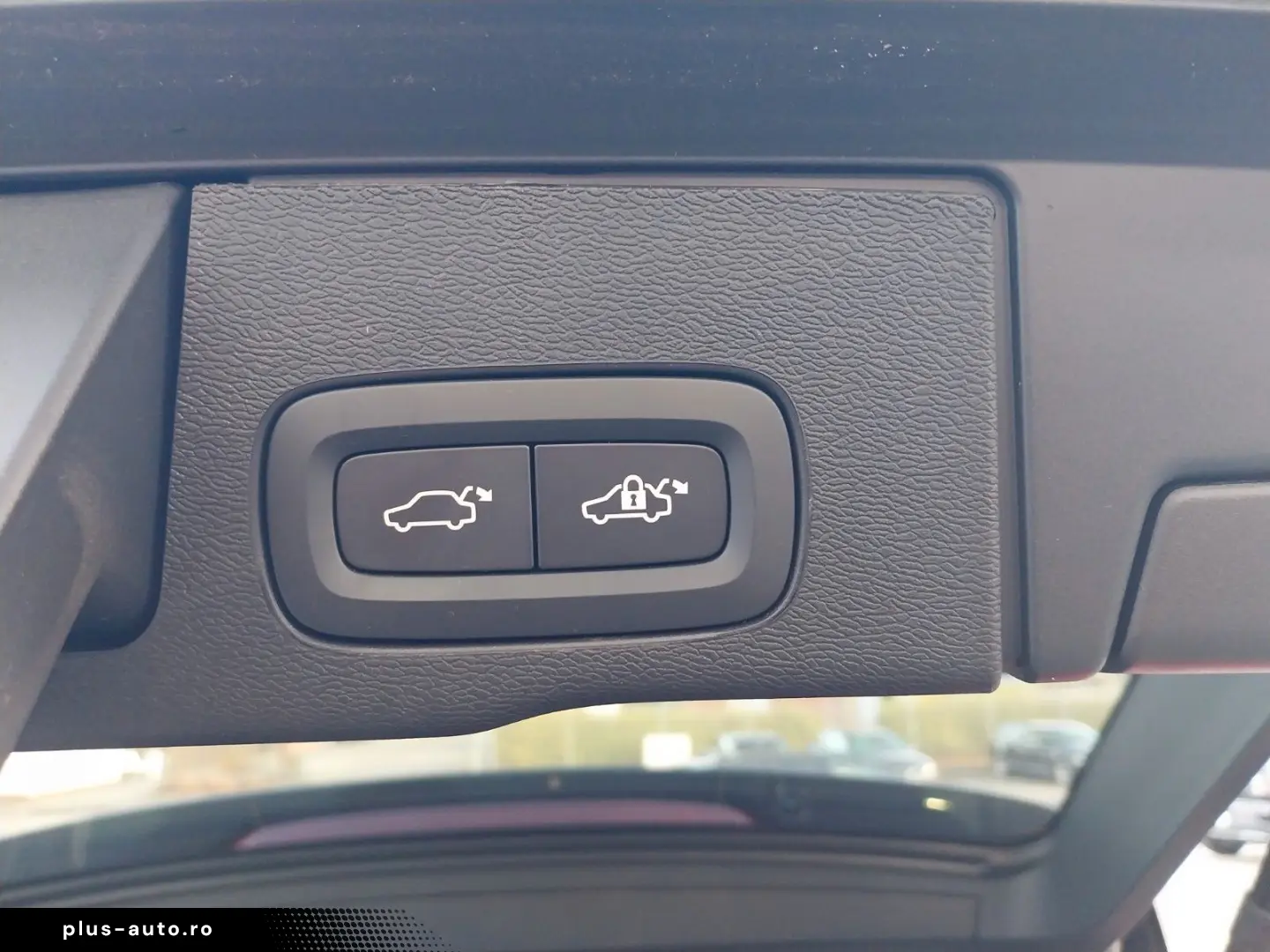 VOLVO XC60 B5 Plus Dark AWD