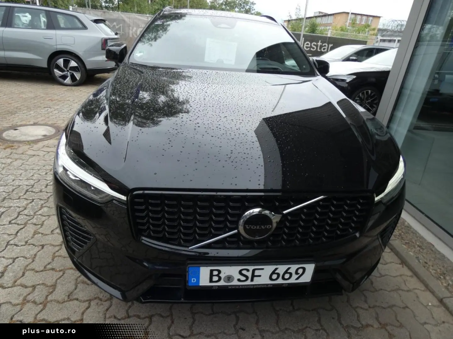 VOLVO XC60 B5 (Benzin) AWD Ultimate Dark (EURO 6d)