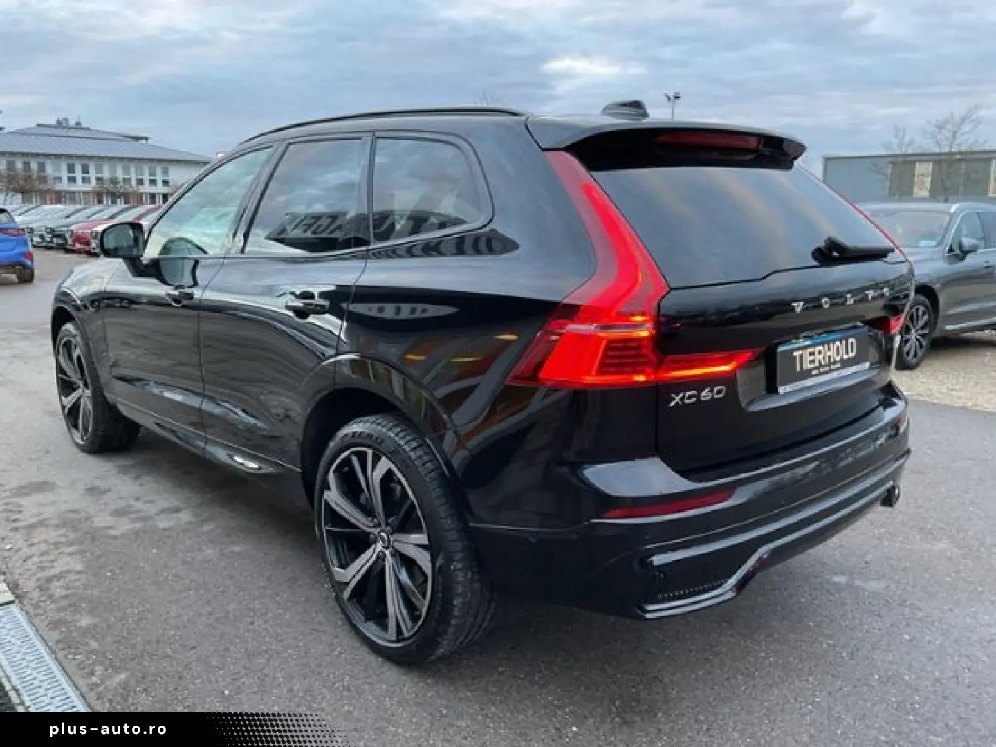 VOLVO XC60 T8 Ultimate Dark Plug-In AWD ACC HUD Google