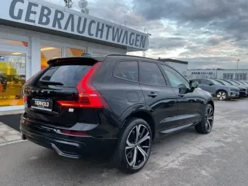 VOLVO XC60 T8 Ultimate Dark Plug-In AWD ACC HUD Google