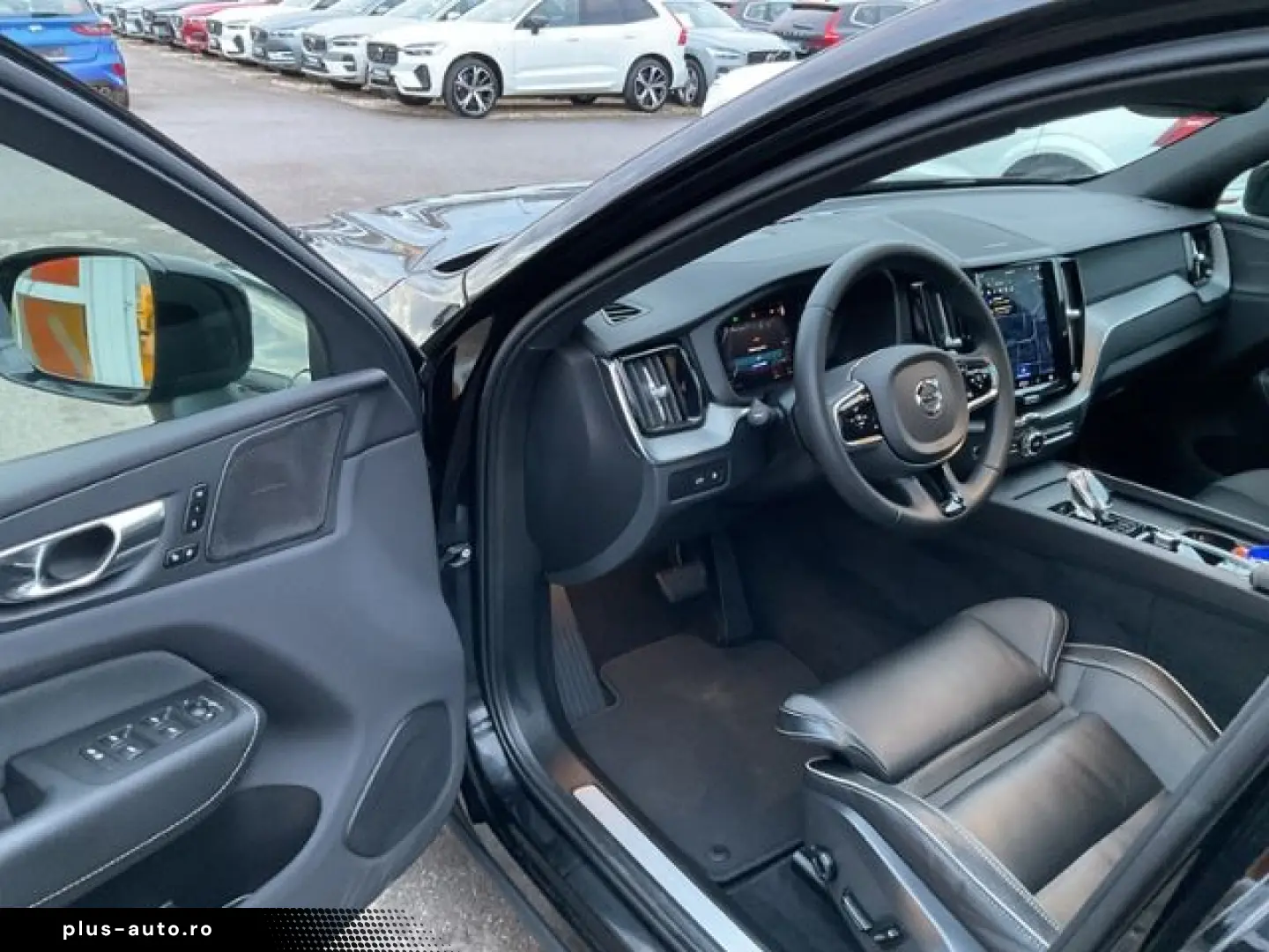 VOLVO XC60 T8 Ultimate Dark Plug-In AWD ACC HUD Google