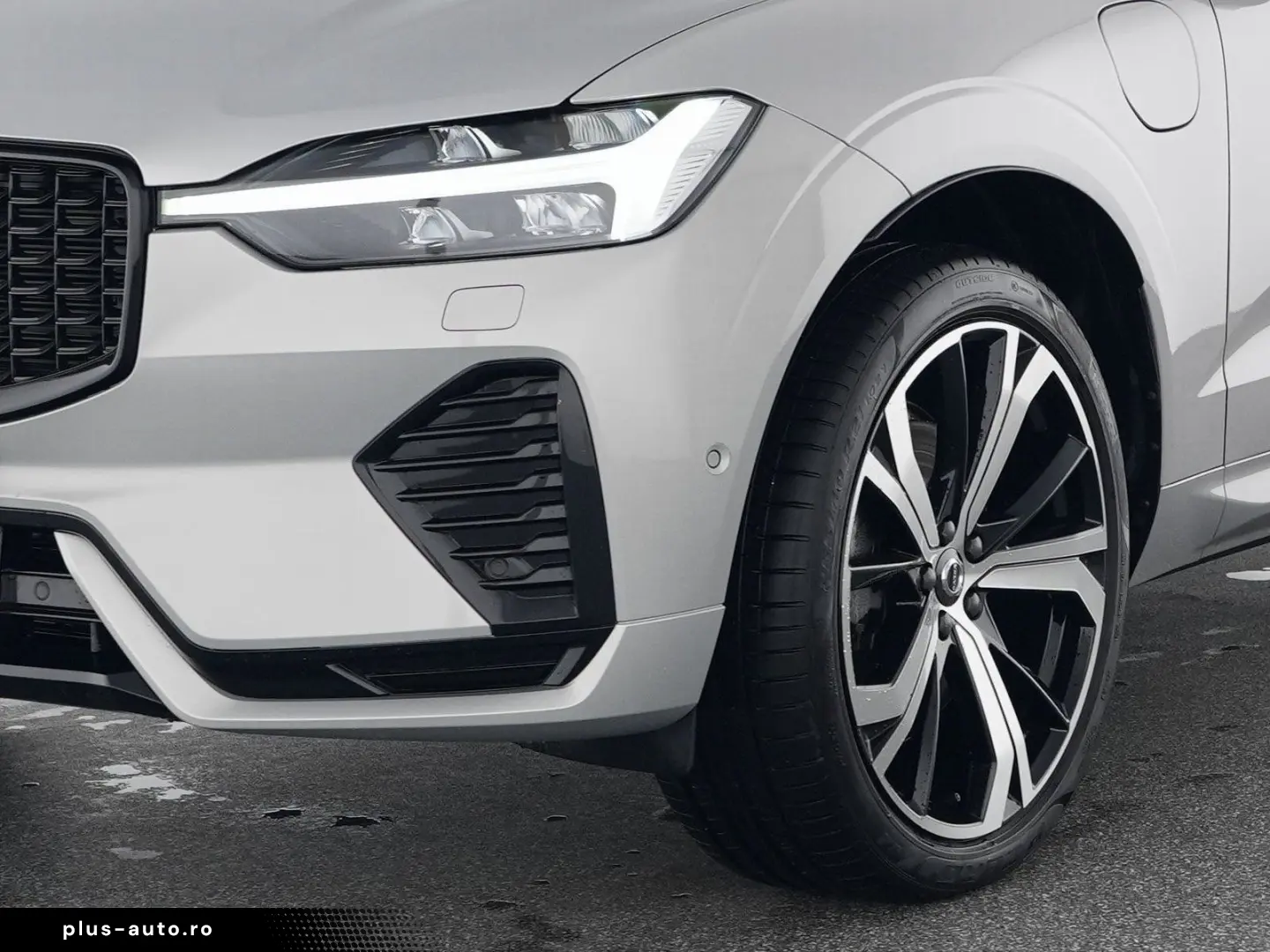 VOLVO XC60 T8 Recharge AWD Ultimate Dark 21  STANDHZG