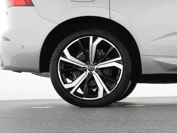 VOLVO XC60 T8 Recharge AWD Ultimate Dark 21  STANDHZG