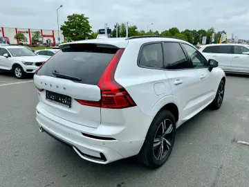 VOLVO XC60 B4 Diesel 8-Gang Ultimate Dark