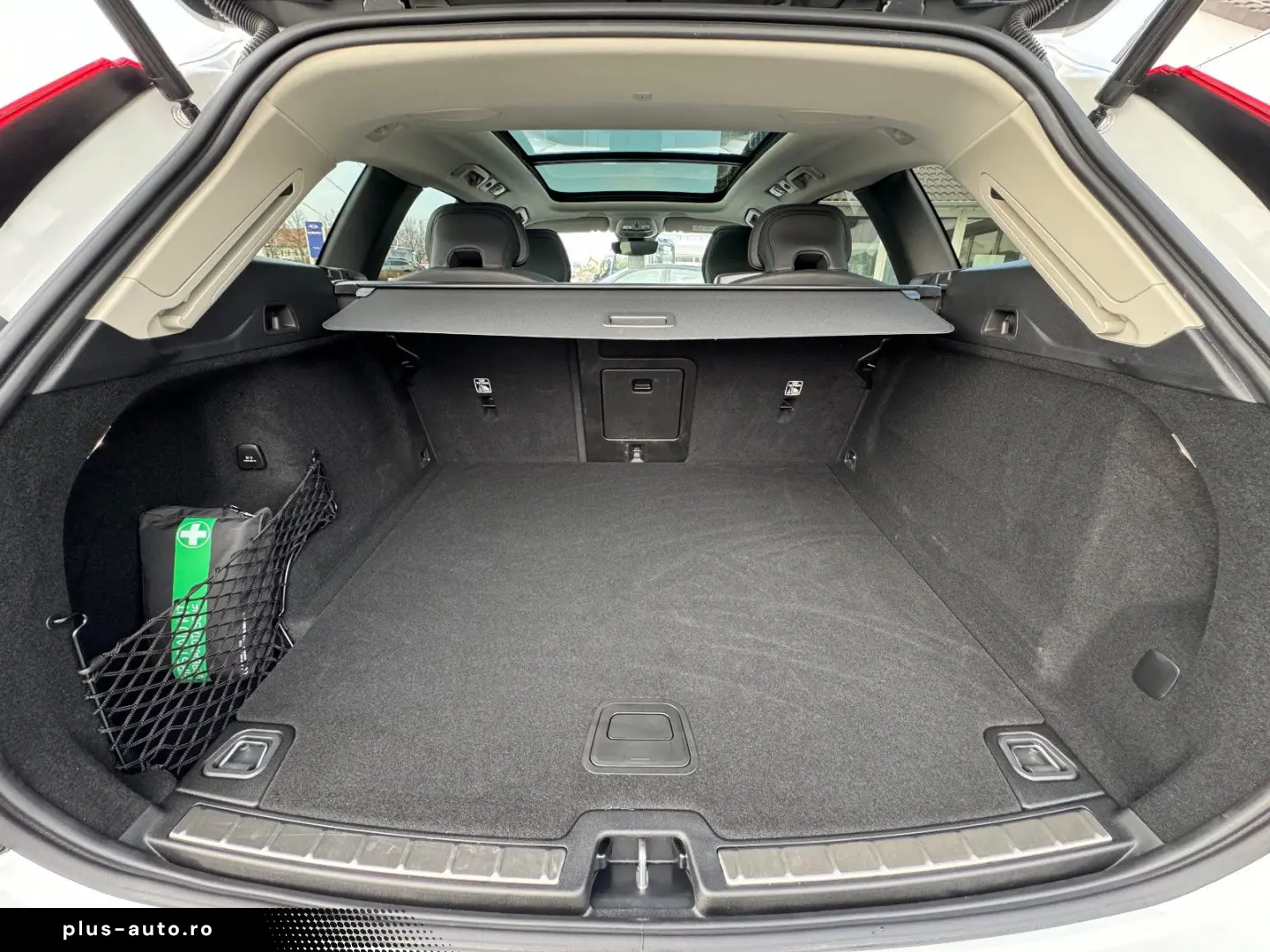 VOLVO XC60 B4 Diesel 8-Gang Ultimate Dark