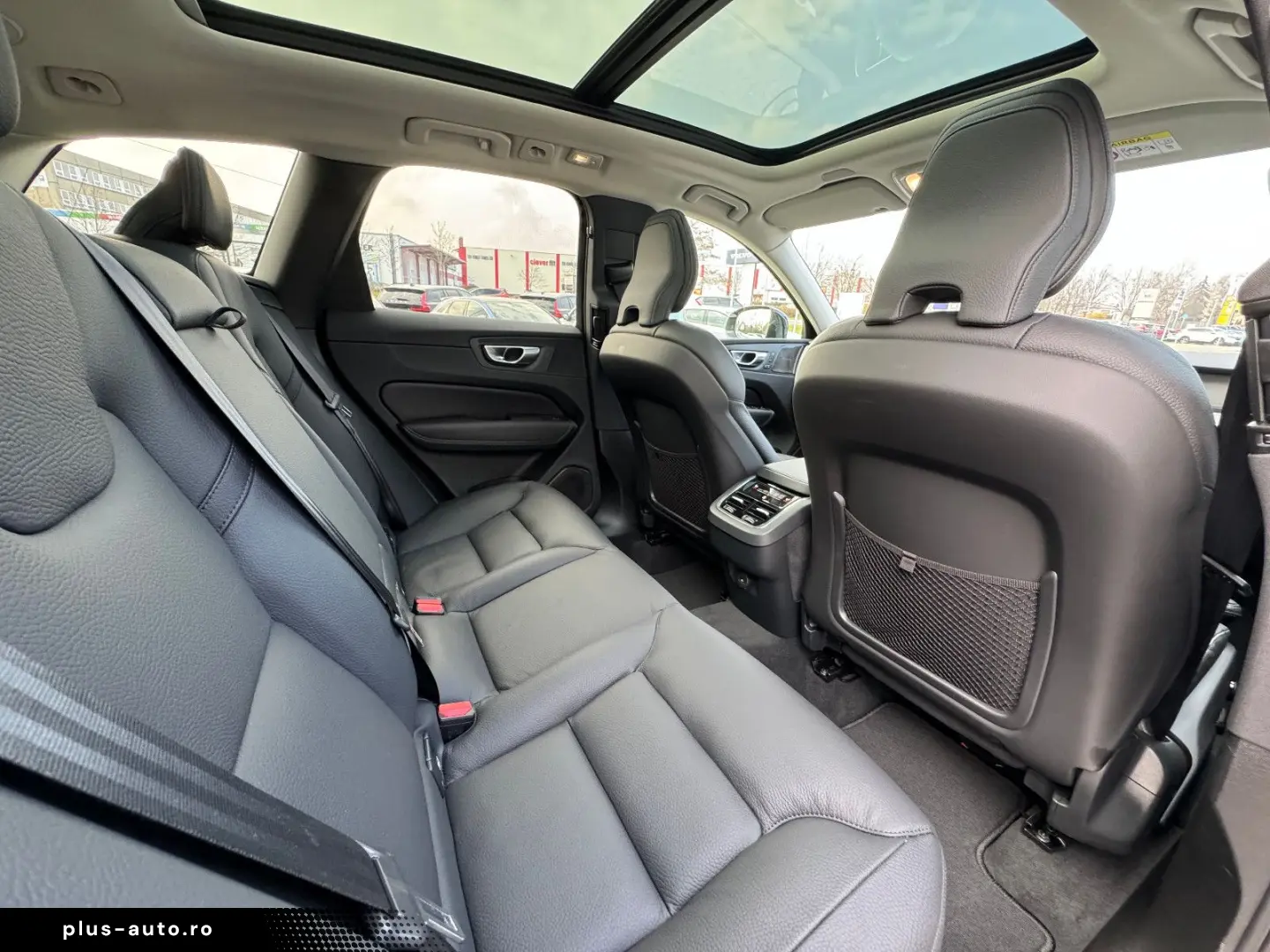 VOLVO XC60 B4 Diesel 8-Gang Ultimate Dark