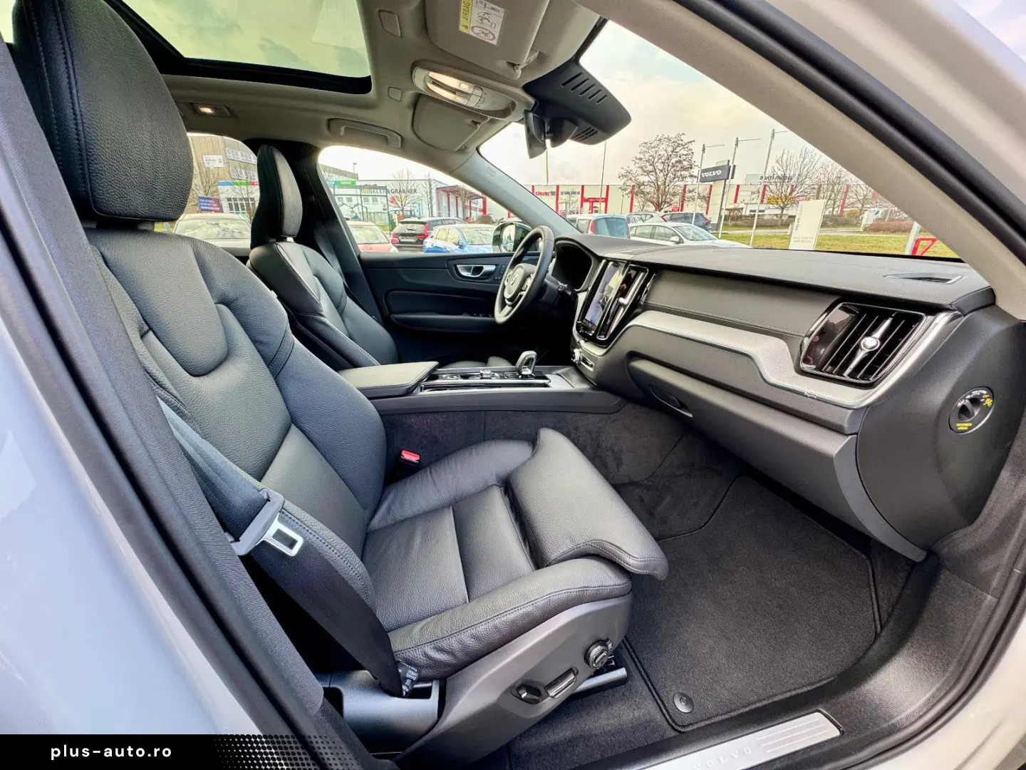 VOLVO XC60 B4 Diesel 8-Gang Ultimate Dark