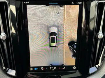 VOLVO XC60 B4 Diesel 8-Gang Ultimate Dark