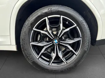 BMW X4 xDr 20dA M SPORT Laser HUD Pano Kam Alu19 SHZ