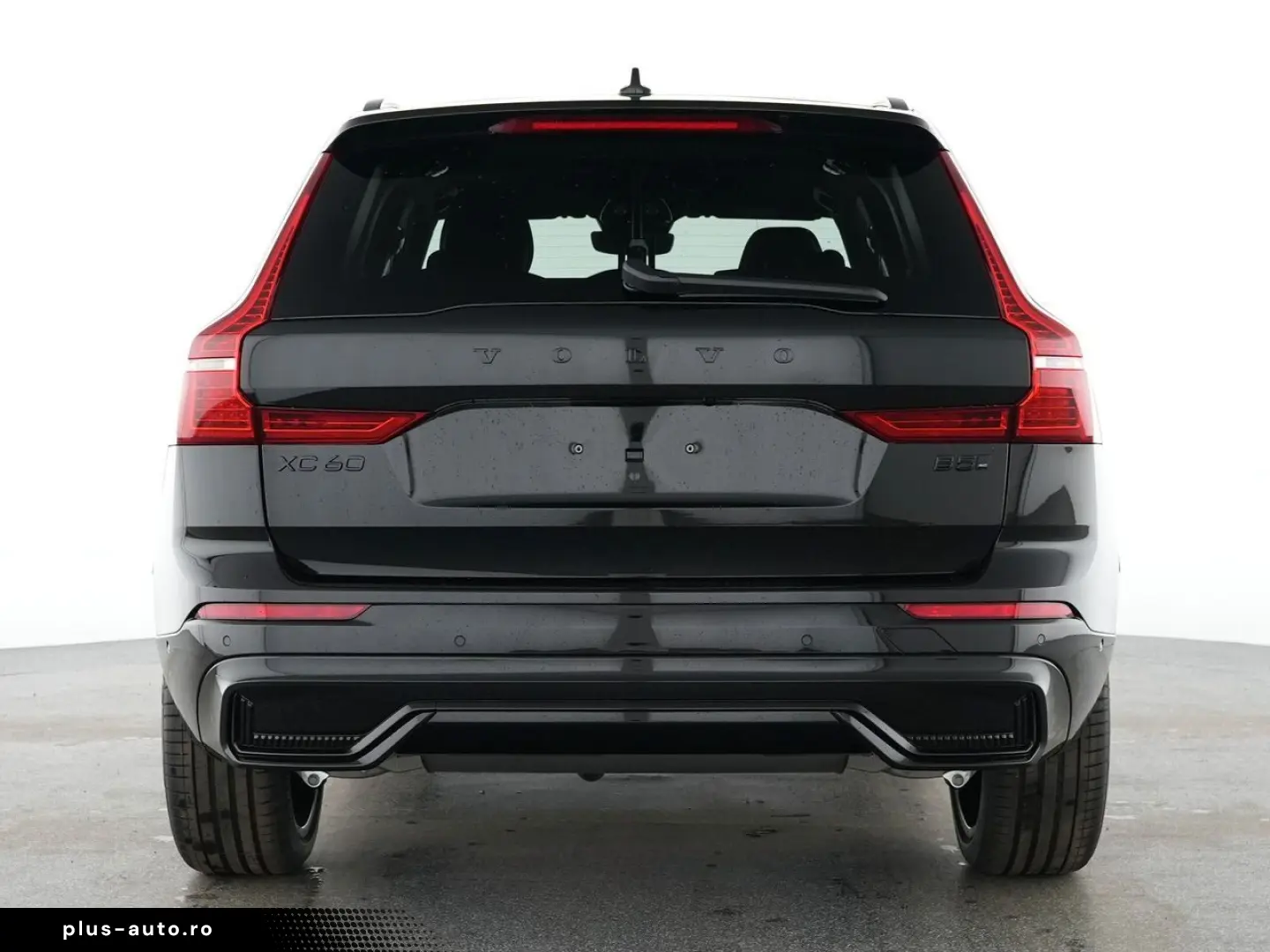 VOLVO XC60 B5 AWD Plus Black Edition PANO 360CAM FLED