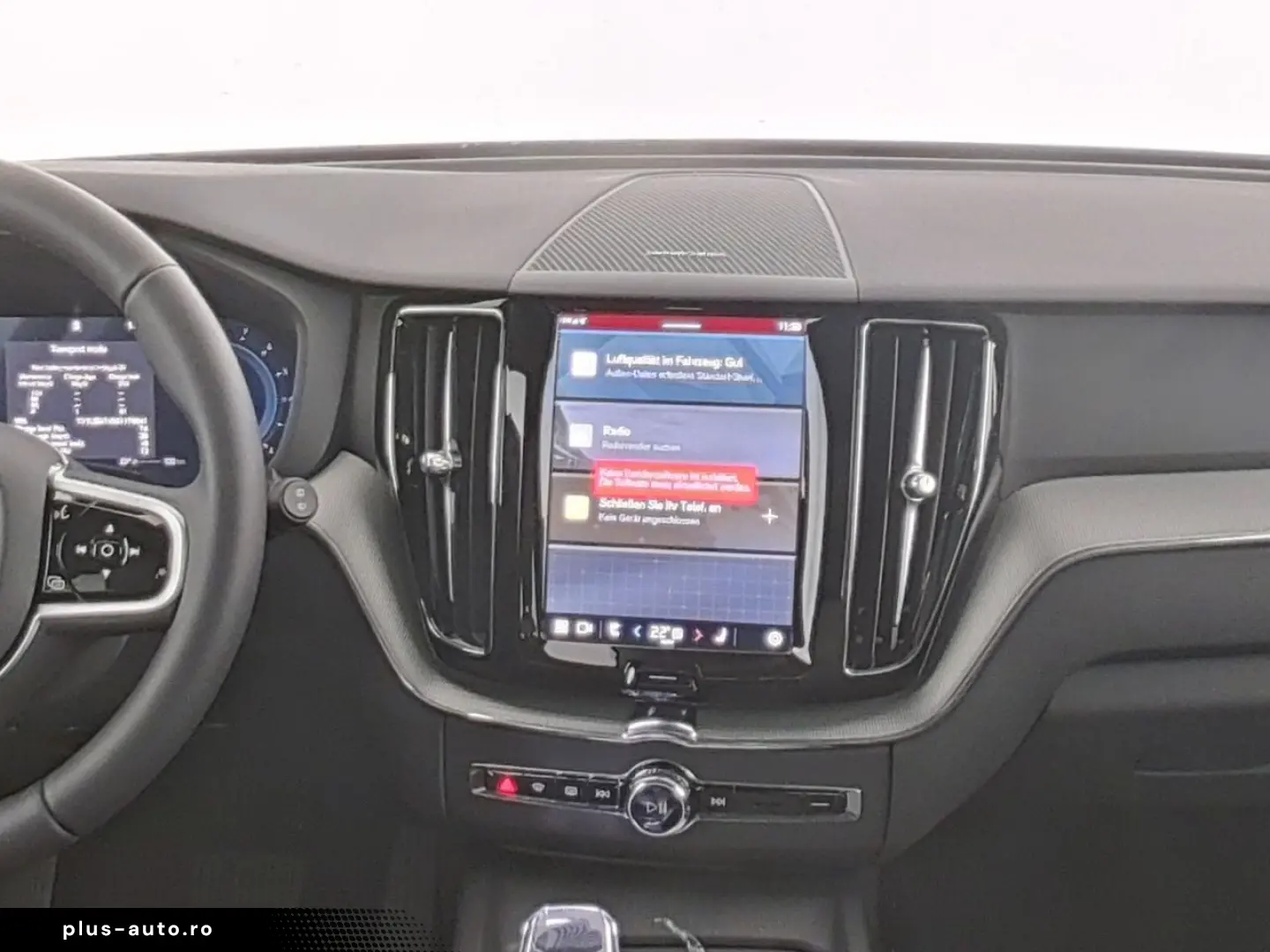 VOLVO XC60 B5 AWD Plus Black Edition PANO 360CAM FLED