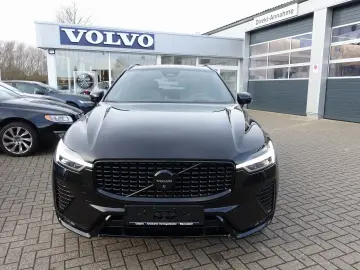 VOLVO XC60 Black Edition Ultra B5 AWD Pano 360  B&W