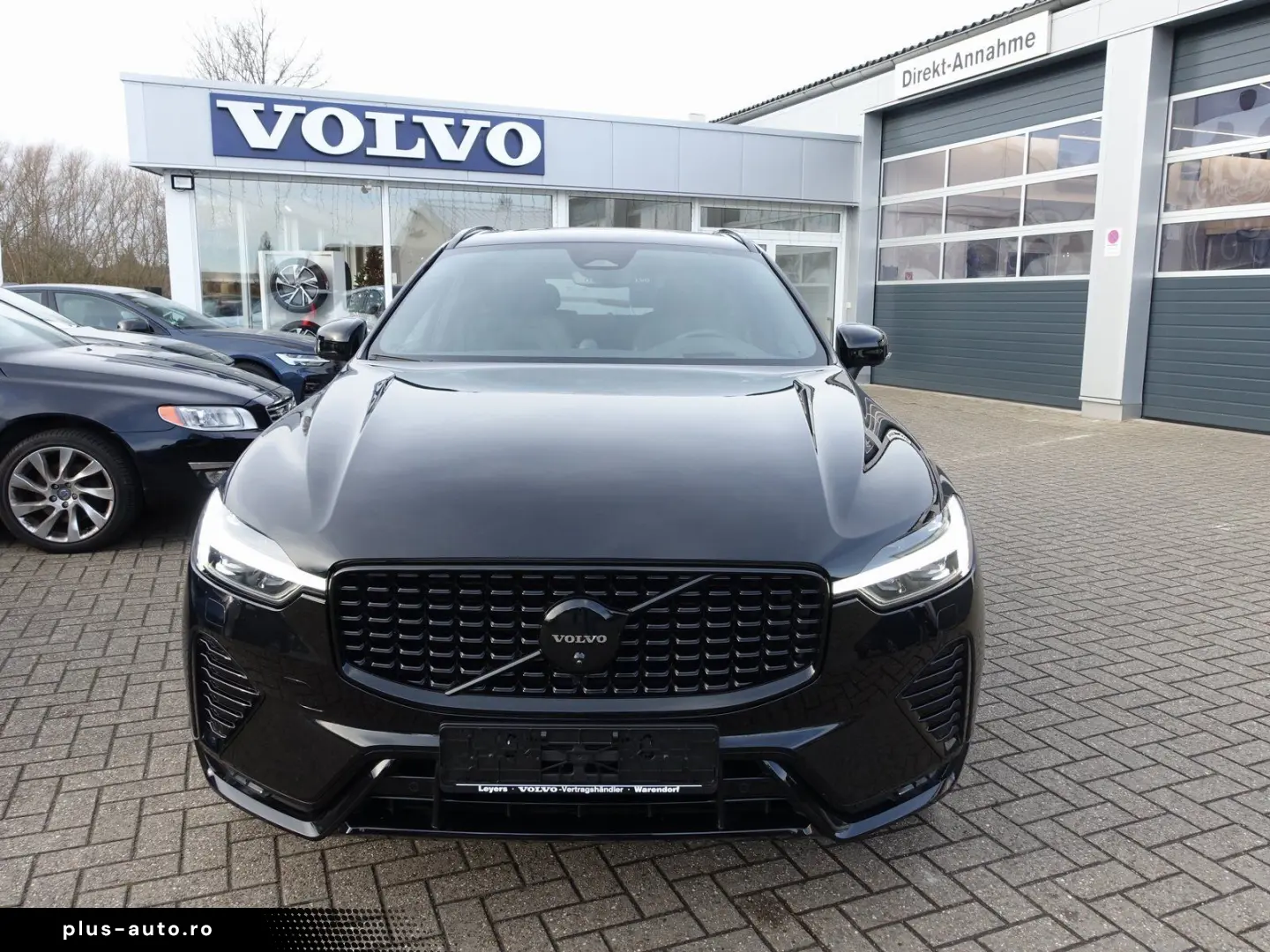 VOLVO XC60 Black Edition Ultra B5 AWD Pano 360  B&W
