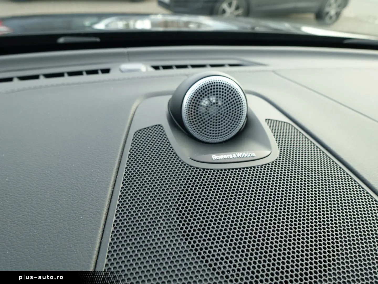 VOLVO XC60 Black Edition Ultra B5 AWD Pano 360  B&W