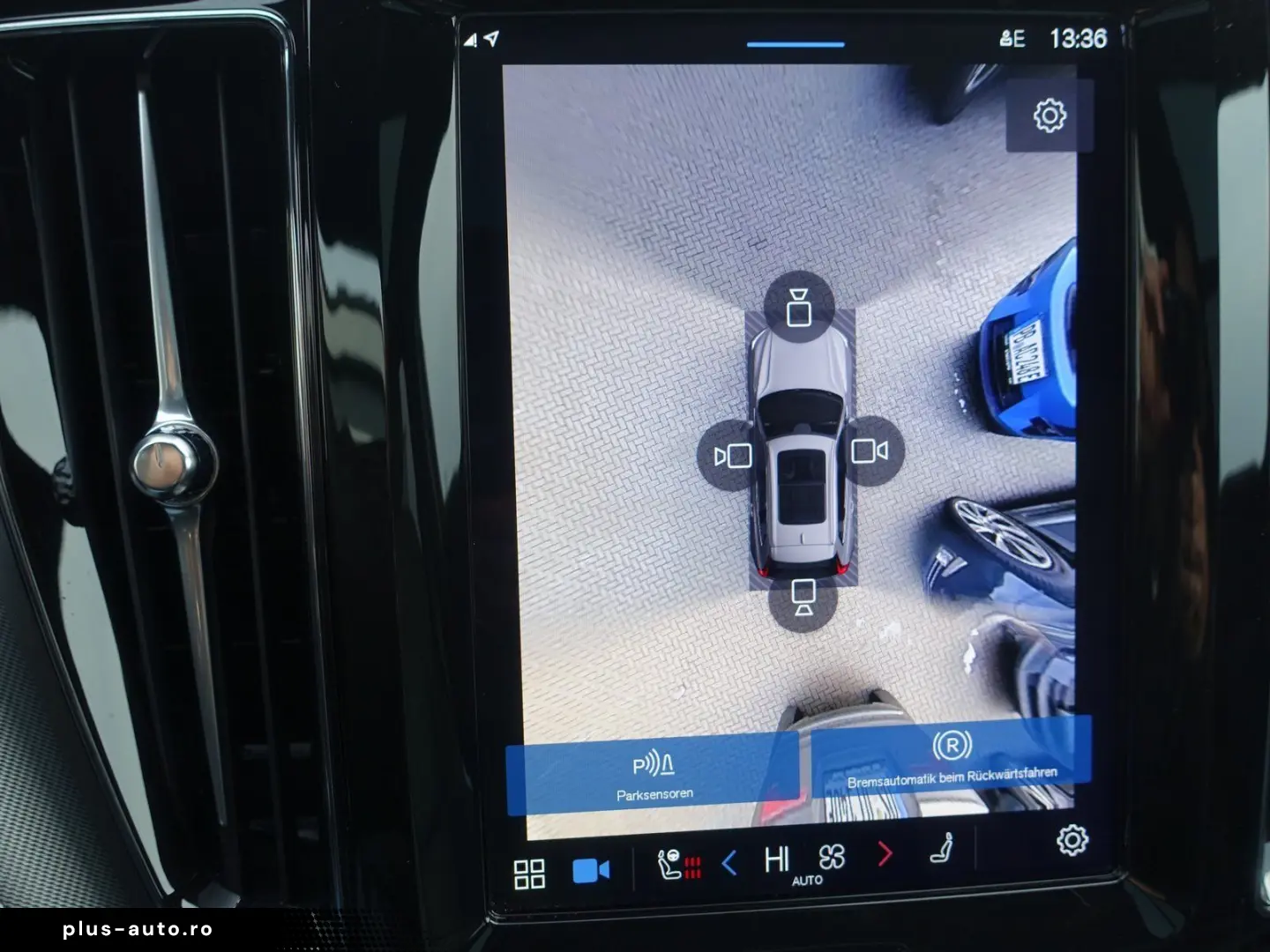 VOLVO XC60 Black Edition Ultra B5 AWD Pano 360  B&W