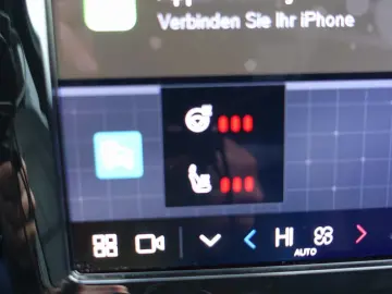 VOLVO XC60 Black Edition Ultra B5 AWD Pano 360  B&W