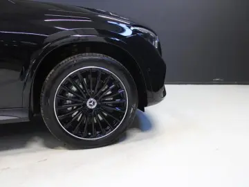 MERCEDES-BENZ GLC 400 e 4M  AMG Night Pano Digital B&hellip;