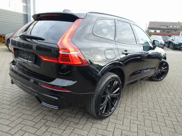 VOLVO XC60 Black Edition Ultra B5 AWD B&W HeadUP 360