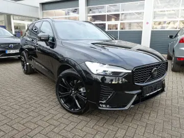 VOLVO XC60 Black Edition Ultra B5 AWD B&W HeadUP 360