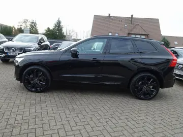 VOLVO XC60 Black Edition Ultra B5 AWD B&W HeadUP 360