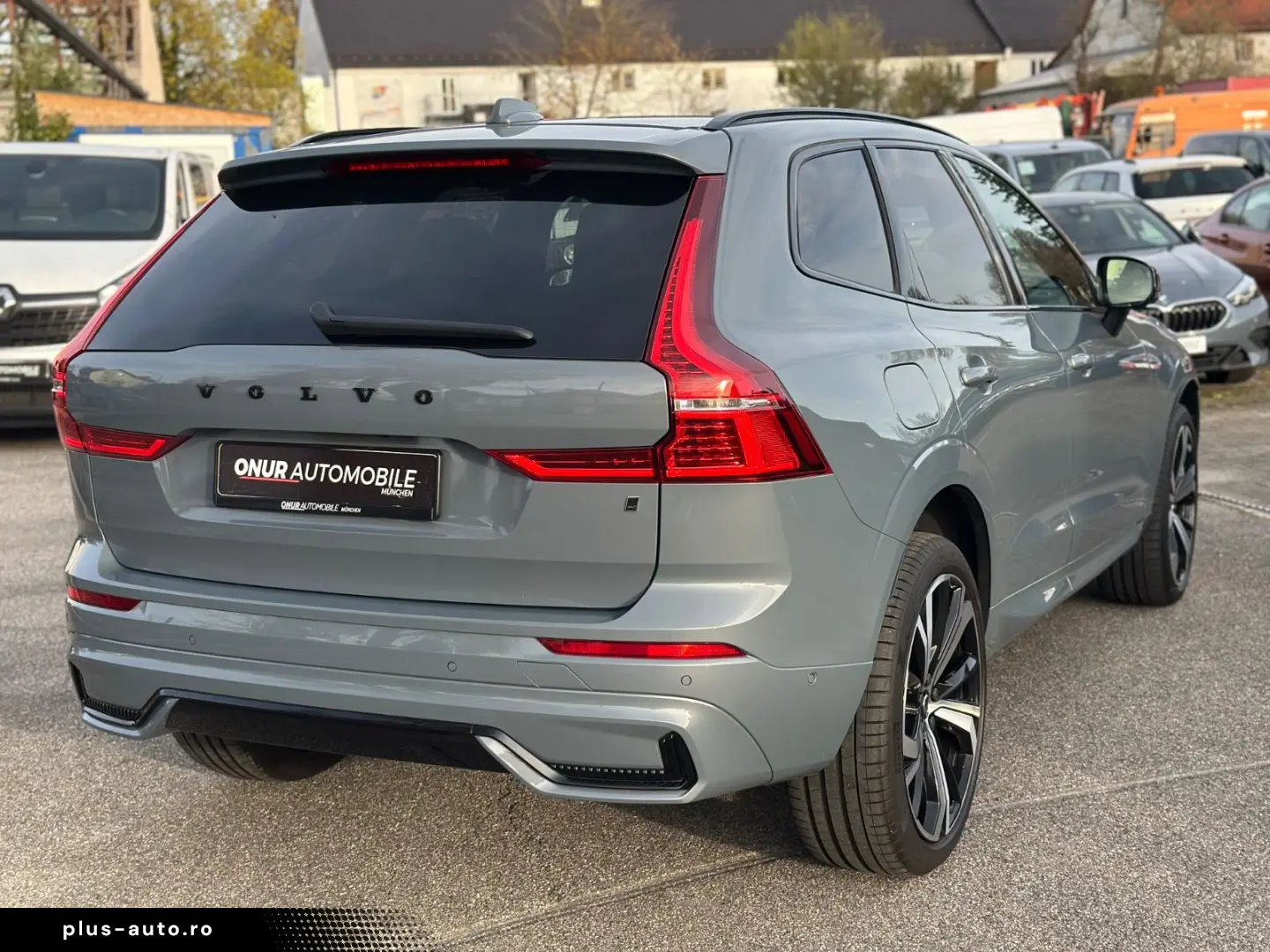 VOLVO XC60 Ultimate AWD HuD Leder Pano B&W 360  21