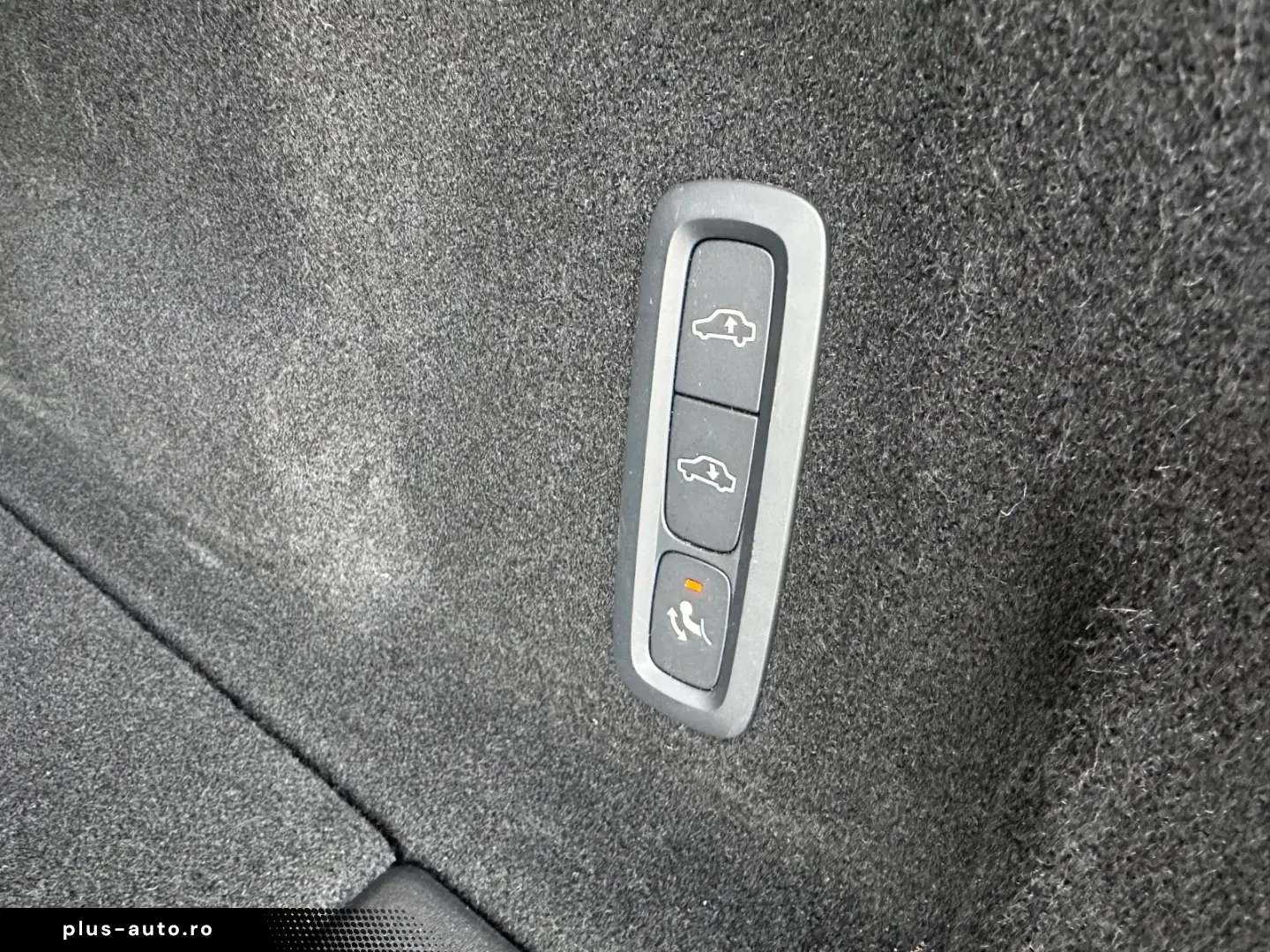 VOLVO XC60 Ultimate AWD HuD Leder Pano B&W 360  21