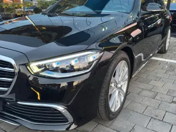 MERCEDES-BENZ S 580 S Limousine S 580 e