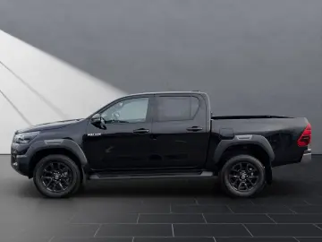 TOYOTA Hilux DOUBLE CAB INVINCIBLE 4x4