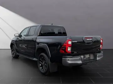 TOYOTA Hilux DOUBLE CAB INVINCIBLE 4x4