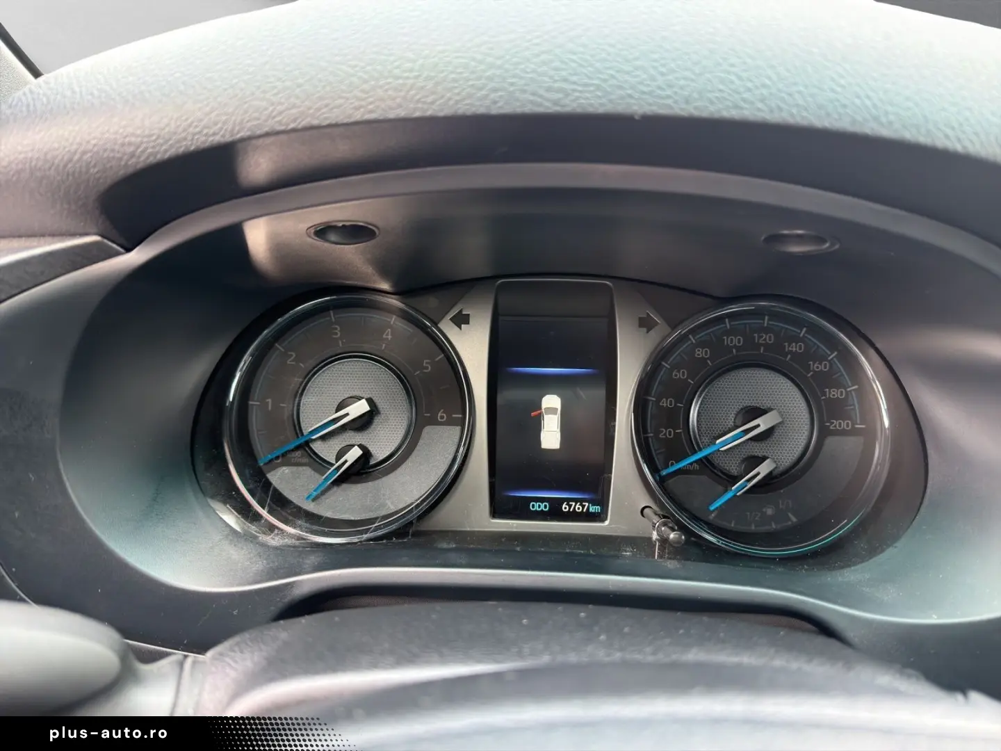 TOYOTA Hilux DOUBLE CAB INVINCIBLE 4x4