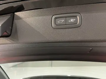 VOLVO XC 90 XC90 Plus Dark AWD