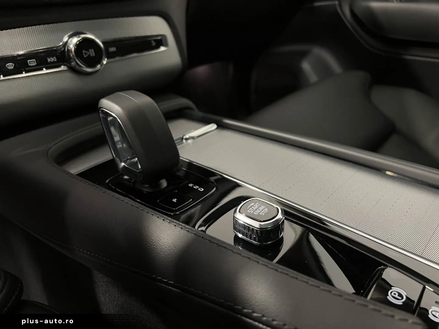 VOLVO XC 90 XC90 Plus Dark AWD